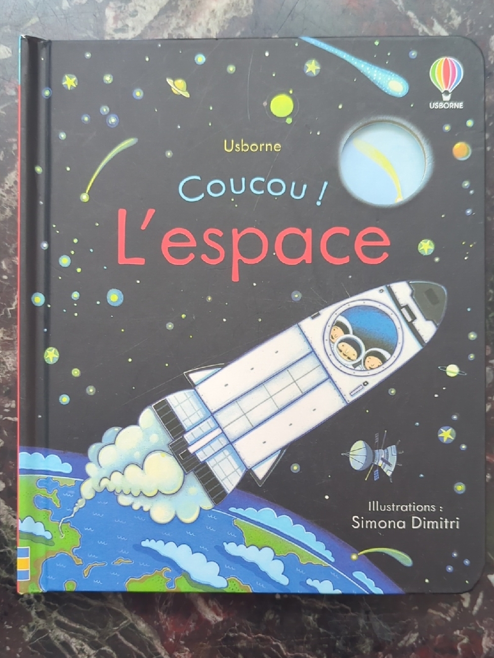 Usborne Coucou! L'espace Board Book - Black Space Design